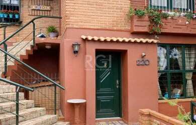 Imagem 2: Porto Alegre - Casa Padrão - Teresópolis