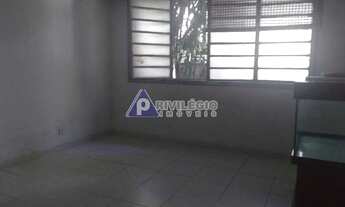 Imagem: Casa de rua à venda, 6 quartos, Laranjeiras