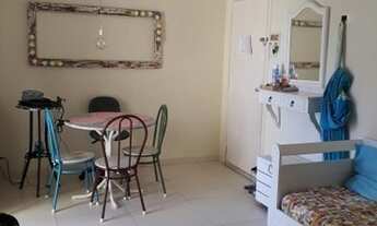 Imagem 6: Cod 2282 Apartamento Verdes Mares c/ 2qts, 1br, 1vg, amrs, splits, varanda, box c/ blindex