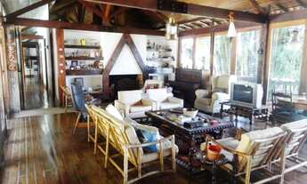 Imagem 5: Casa para venda possui 374 metros quadrados com 6 quartos em Taumaturgo - Teresópolis - RJ