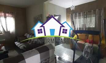 Imagem 3: Casa centro de terreno com amplo quintal, composto de sala de vídeo, sala de jantar, 2 dor