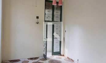 Imagem 2: Casa para Aluguel - São Cristóvão, 2 Quartos, 50 m2