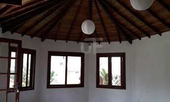 Imagem 4: Casa de condomínio para aluguel possui 200 metros quadrados com 3 quartos