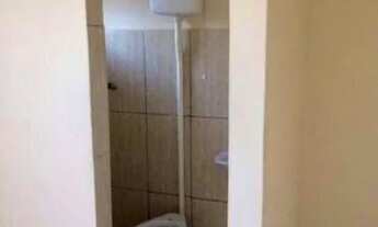 Imagem 2: Quarto com Banheiro