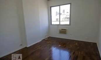 Imagem 7: Apartamento para Aluguel - Copacabana, 2 Quartos, 61 m2