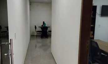 Imagem 6: Prédio comercial e ou residencial próximo a Av. Juca Sampaio