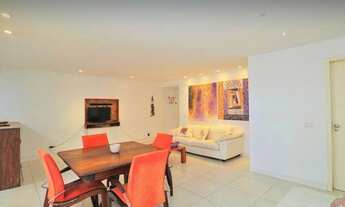 Imagem 3: LEBLON/IPANEMA PRAIA - Quadra da praia, ótimo investimento!