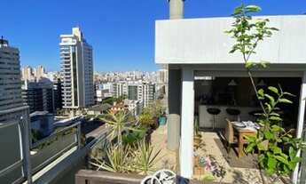 Imagem 5: Duplex próximo à praça do congresso