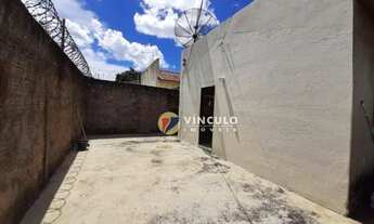 Imagem 2: Casa com 3 dormitórios para alugar, 85 m² por R$ 869,33/mês - Conjunto Uberaba - Uberaba/M