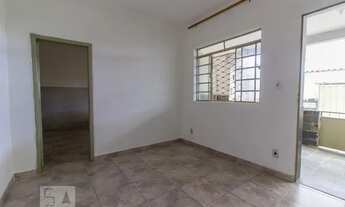 Imagem 4: Casa para Aluguel - Santa Cruz, 2 Quartos, 72 m2