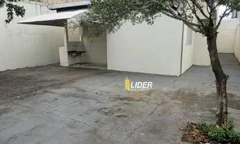 Imagem 3: Casa para aluguel, 3 quartos, 1 suíte, 2 vagas, Santa Mônica - Uberlândia/MG