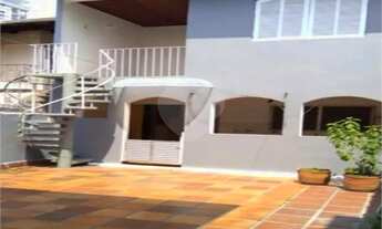 Imagem 2: Sobrado a venda no Campo Belo 140m², com 3 dormitórios, 1 suite e duas vagas