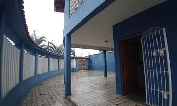 Imagem 2: Sobrado grande de esquina com 3 dormitórios - Lado Praia - Mongaguá