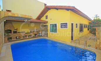 Imagem 1: CASA à venda com piscina e 4 quartos em Itanhaém, no bairro Cibratel 1