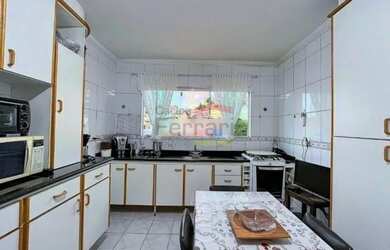 Imagem 4: Sobrado à venda na Parada Inglesa - 3 suítes e 5 vagas