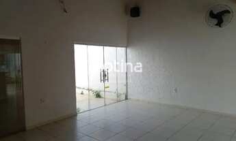 Imagem 3: Casa para aluguel, 3 quartos, 1 suíte, 2 vagas, Santa Mônica - Uberlândia/MG