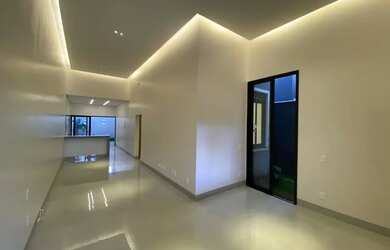 Imagem 2: Casa 3 Suítes Jardim Atlântico Casa de Rua com 3 Quarto(s) e 1 banheiro(s) à Venda, 175 p