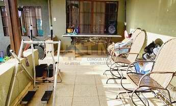 Imagem 4: Excelente Casa com 4 Quartos de Esquina, Lote com 380 metros, Bairro São José