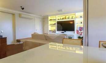 Imagem 3: Apartamento - Alto de Pinheiros - 2 dormitórios - 2 suítes - 2 vagas - aluga