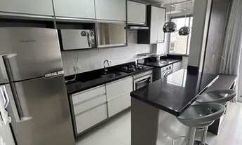 Imagem 2: Lindo Apto - Mobiliado. 2 quartos, Garagem privativa. Cond. c/ Piscina, Prox. BR 277, disp
