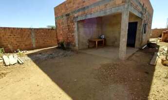 Imagem: Vende-se casa em Luzimangues