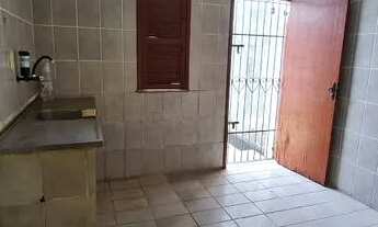 Imagem 4: Casa para venda tem 70 metros quadrados com 2 quartos em Barbalho - Salvador - BA