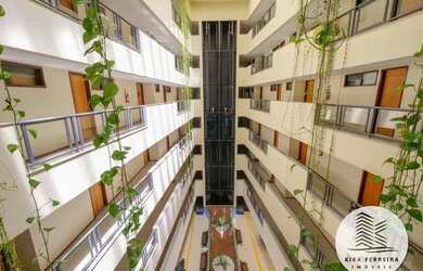 Imagem 2: 2/4 com vista para o mar