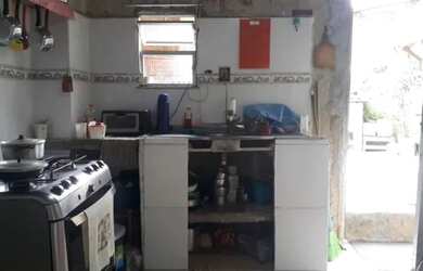 Imagem 2: Vendo casa de 2 andares 5 quartos 70.000