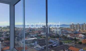 Imagem 5: Linda cobertura com vista para o mar 3 dormitórios e duas garagens cobertas à venda no de