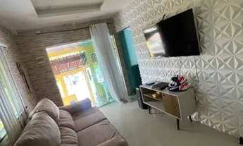 Imagem 5: Casa com 3 quartos + piscina + 2 kitnets / Flores