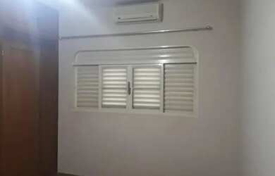 Imagem 4: Casa para aluguel possui 230 metros quadrados com 3 quartos