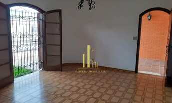 Imagem 5: ALUGA-SE CASA COM 04 DORMITÓRIOS NO JARDIM DANUBIO