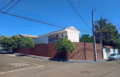 Imagem 2: Sobrado à venda, Portal de Versalhes 1, Londrina, PR