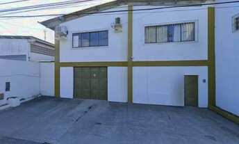 Imagem: GALPÃO COMERCIAL em LAURO DE FREITAS