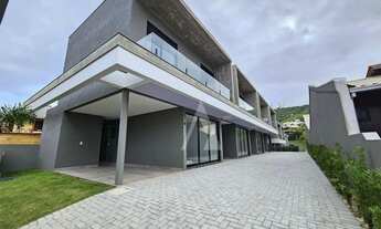 Imagem 2: Casa com 2 dormitórios à venda, 105 m² por R$ 1.650.000,00 - Morrinhos - Garopaba/SC