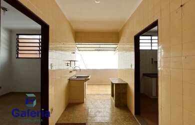 Imagem 2: Casa comercial com 3 quartos para alugar, 264m² - Jardim Paulista