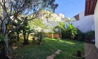 Imagem 2: Imóvel para venda possui 197 metros quadrados com 3 quartos em Jardim América - Goiânia