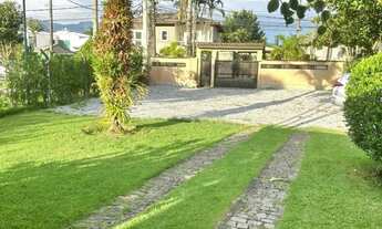 Imagem 4: Angra dos Reis (Condomínio Porto Frade) - Casa com 4 quartos (3 suítes), piscina