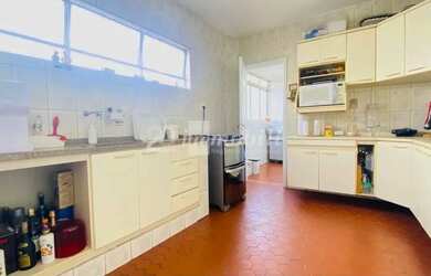 Imagem 3: Predio charmoso proximo ao Metro