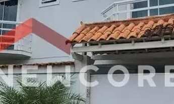 Imagem: Casa de condomínio em Rua Zenetildes Alves