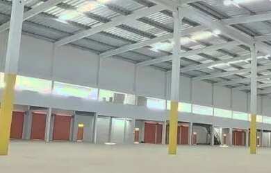 Imagem 5: Armazém 45 METROS de docas - 2.500 m2