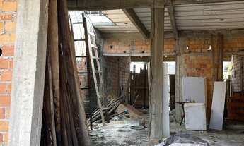 Imagem 2: Casa em fase de construção