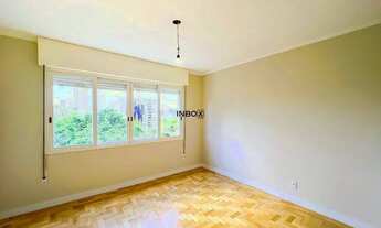 Imagem 4: Ótimo apartamento com 3 dormitórios 1 suíte, coração do Moinhos de Vento. Porto Alegre