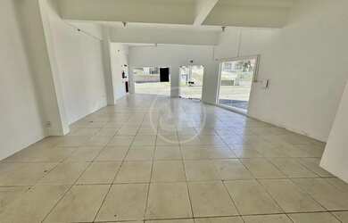 Imagem 7: Sala Comercial de esquina com 65m² para alugar no início do bairro Velha em Blumenau/SC