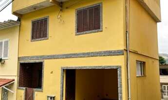 Imagem: Morin - Casa de 3 Quartos com Garagem no