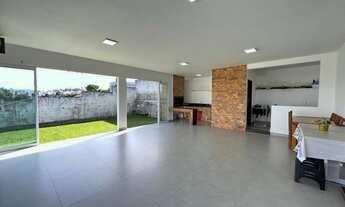 Imagem 7: Casa para venda com 171 metros quadrados com 3 quartos - Criciúma - Santa Catarina