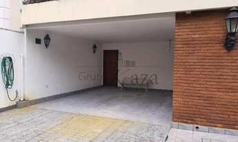 Imagem 5: Casa - Condomínio - Portal da Serra - 350m² - 4 Dormitórios - Aceita Permuta