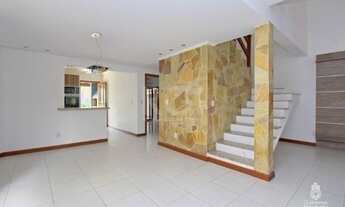 Imagem 5: Porto Alegre - Casa Padrão - Hípica