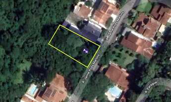 Imagem 2: Terreno praticamente plano em condomínio fechado na Granja Viana próximo ao Shopping Granj