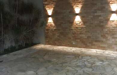 Imagem 6: Excelente casa com 3 Quartos sendo 1 Suíte à venda no Santa Mônica, com 200m² por R$ 620.0